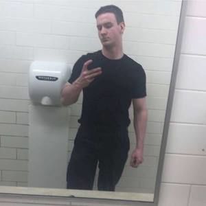 Meet your Posher, Aidan